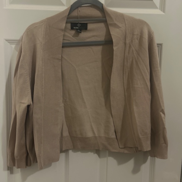 Cardigan - Picture 2 of 2